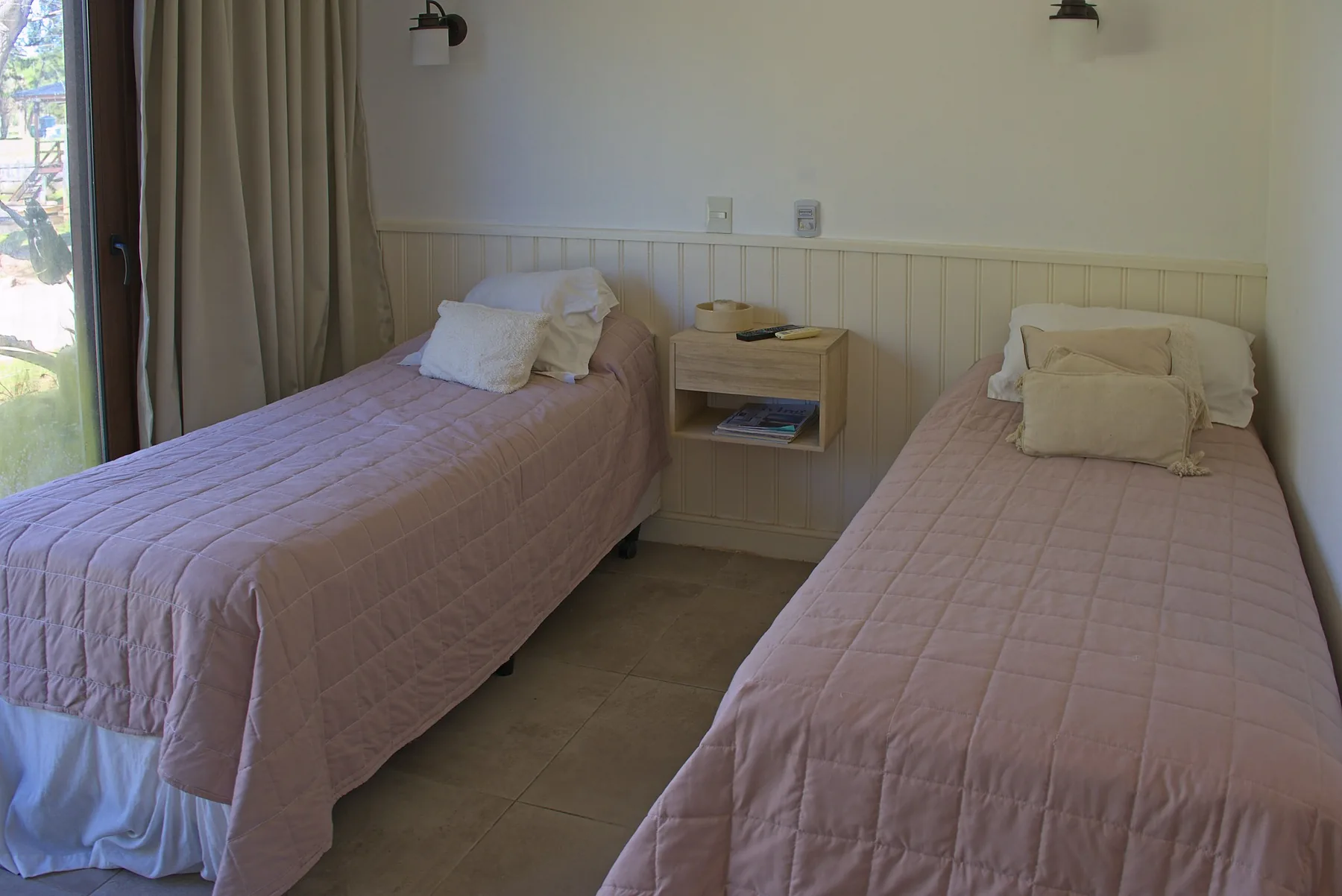 Uno de los dormitorios en suite.